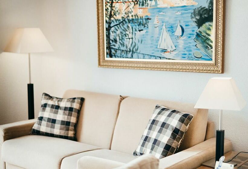 Апартаменты 2 Спальни, Beverly Hills Suites   Excel Hotels & Resorts