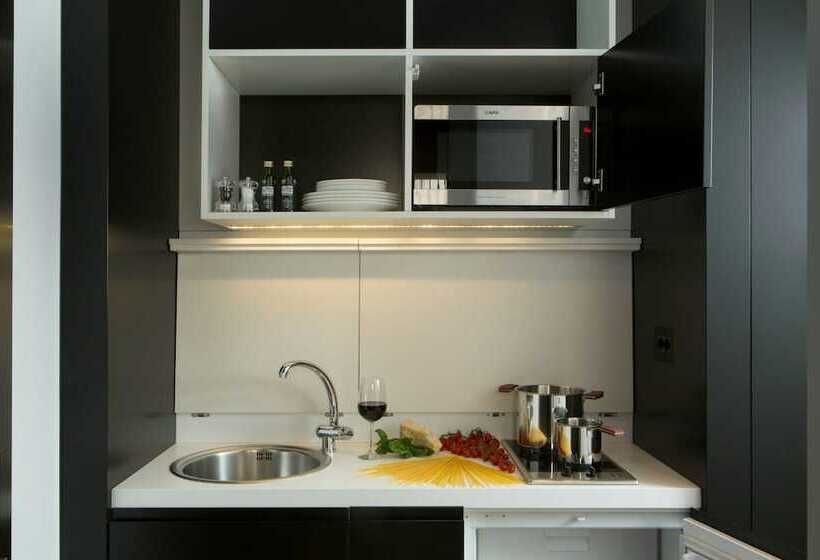 Президентский Люкс, Corso 281 Luxury Suites
