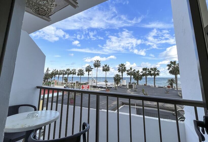 Студия Стандарт Вид на Море, Beatriz Charming Hostal