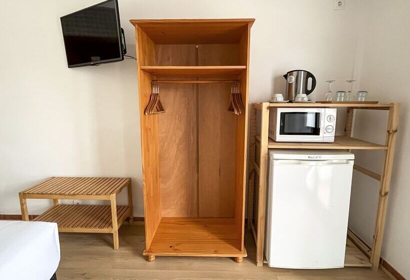 Номер Стандарт Вид на Море, Beatriz Charming Hostal