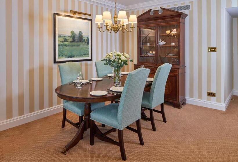 آپارتمان لوکس 2 خوابه, Cheval Thorney Court At Hyde Park