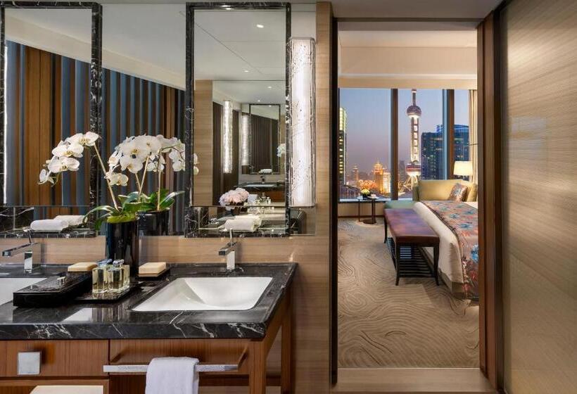سوئیت پریمیوم, Mandarin Oriental Pudong, Shanghai