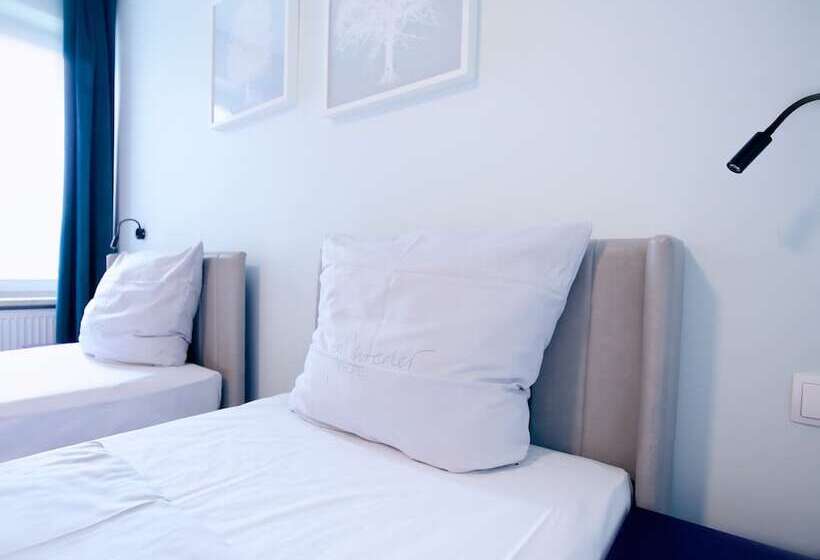 Quarto Estandar Individual, Das Schreder
