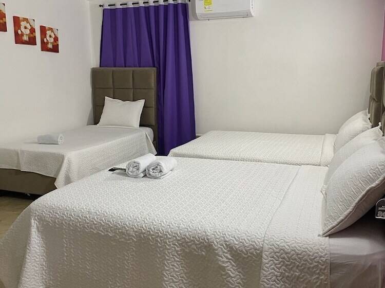 اتاق استاندارد سه نفره, Los Veleros Santa Marta