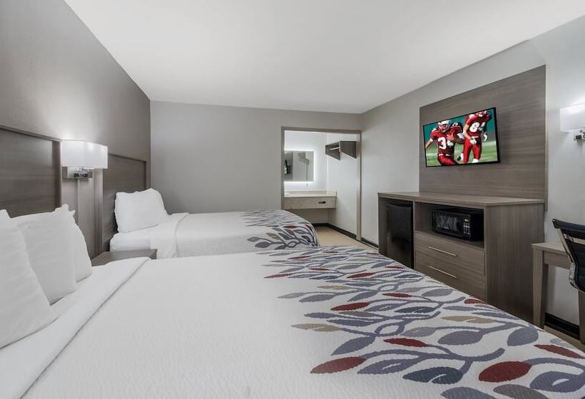 Номер Deluxe, Red Roof Inn & Suites Jackson, Tn