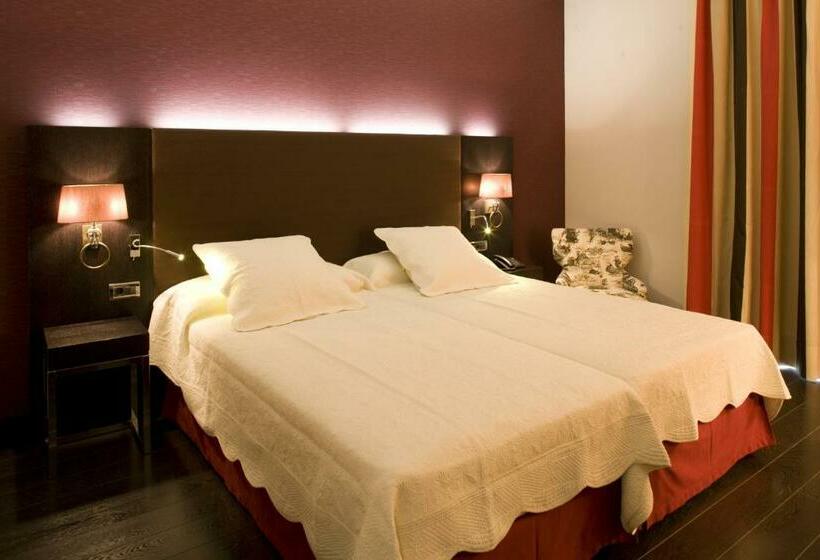 اتاق سوپریور, Boutique Gareus