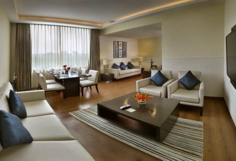 行政套房, Four Points By Sheraton New Delhi, Airport Highway