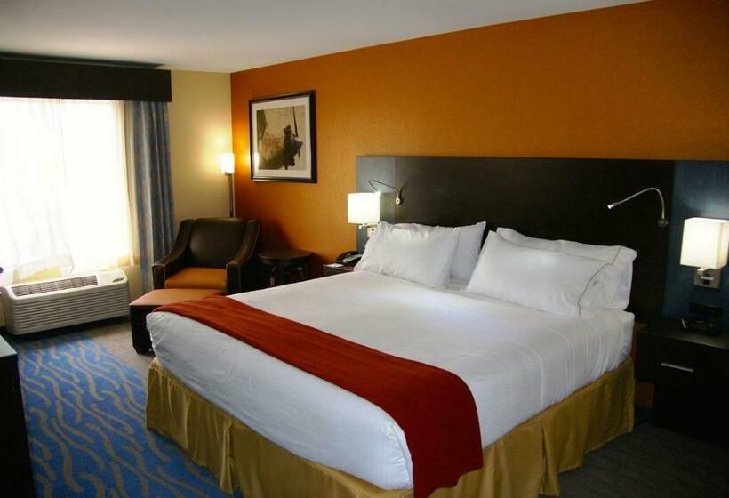 Номер Стандарт, Holiday Inn Express & Suites St Louis Airport, An Ihg