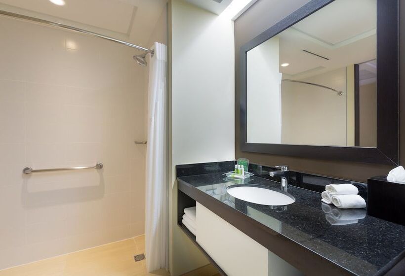 Номер Стандарт 2 Двуспальные Кровати, Holiday Inn Panama Distrito Financiero, An Ihg