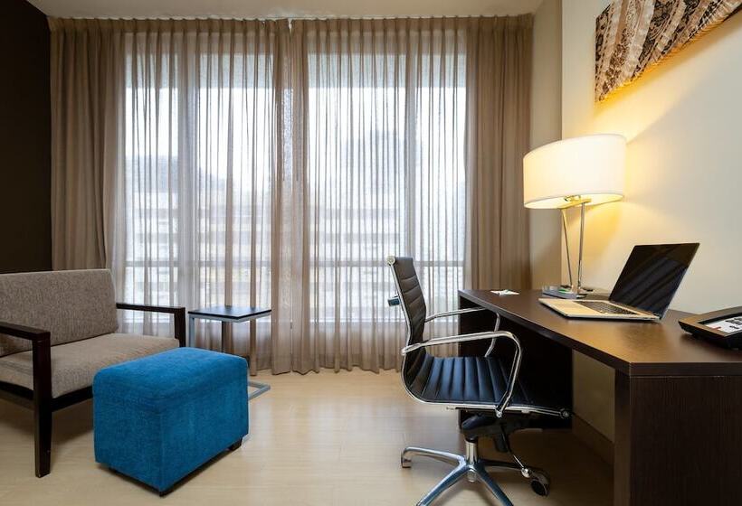 Номер Стандарт 2 Двуспальные Кровати, Holiday Inn Panama Distrito Financiero, An Ihg