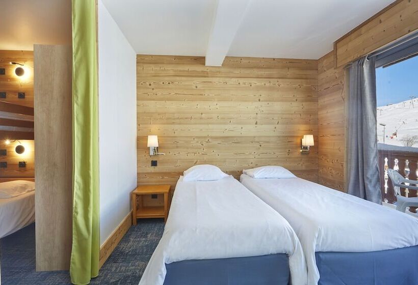 Четырехместный Номер Стандарт, Hôtel Eliova Le Chaix