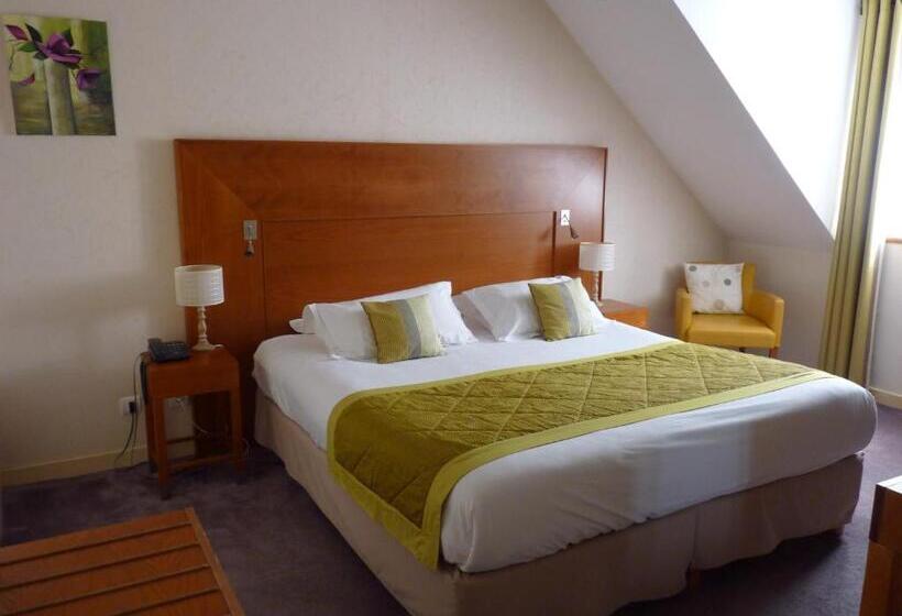 Номер Superior, The Originals Boutique, Hôtel De La Paix, Beaune