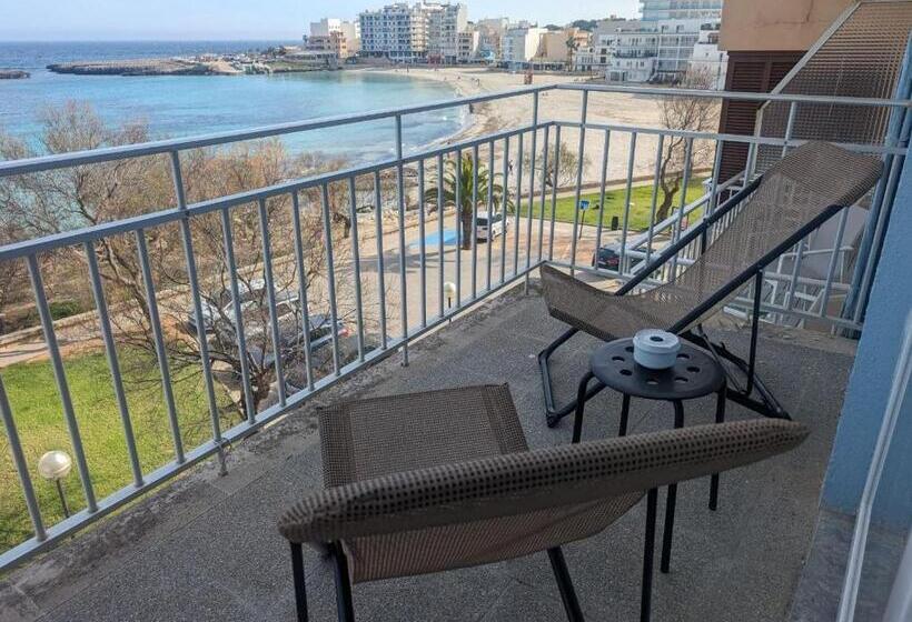 جناح مطلّ علي البحر, Amena Mar