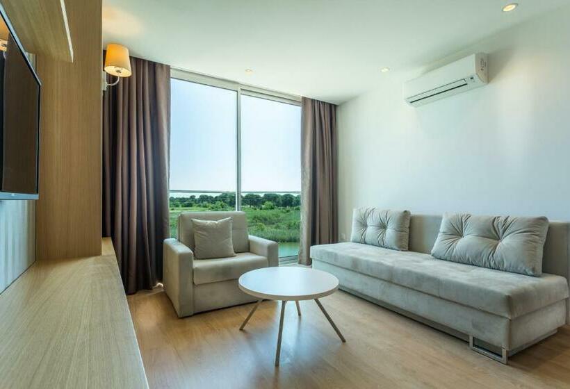 اتاق اکونومی, Aska Lara Resort & Spa