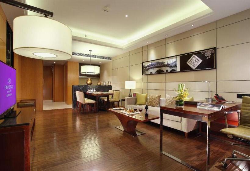 高级套房, Crowne Plaza Chengdu West, An Ihg