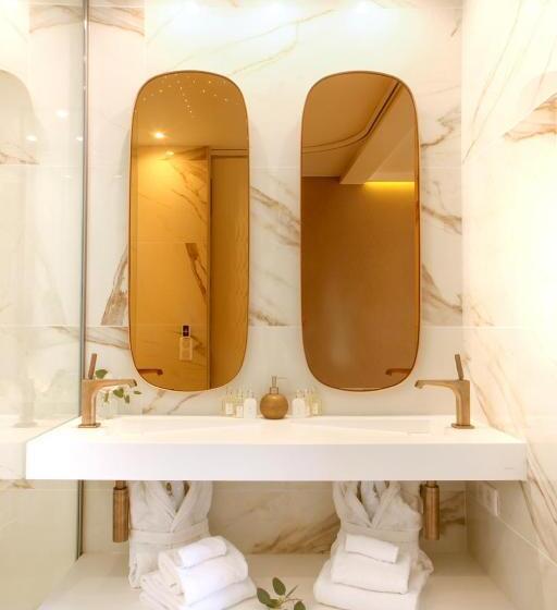 اتاق استاندارد با چشم‌انداز دریا, Marinca & Spa