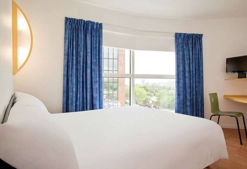 اتاق استاندارد سه نفره, Ibis Budget Paris Porte De Montreuil