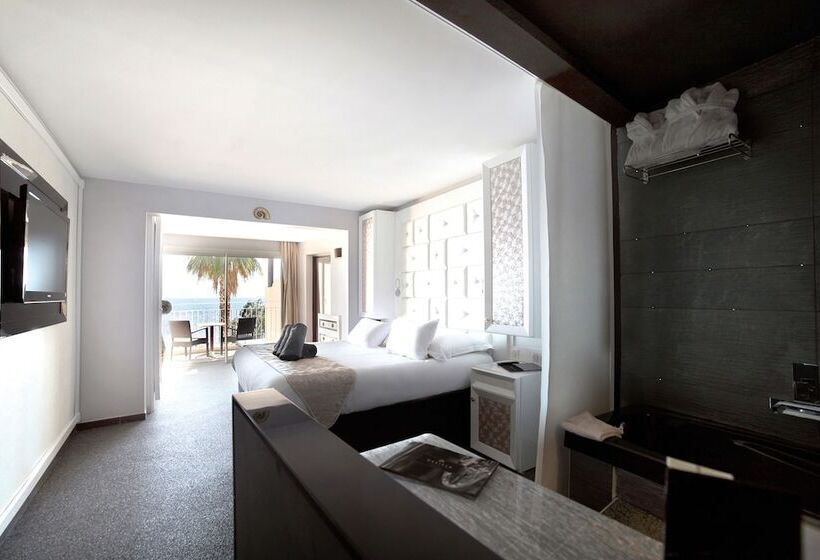 اتاق استاندارد با چشم‌انداز دریا, Marinca & Spa