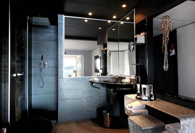 اتاق استاندارد با چشم‌انداز دریا, Marinca & Spa
