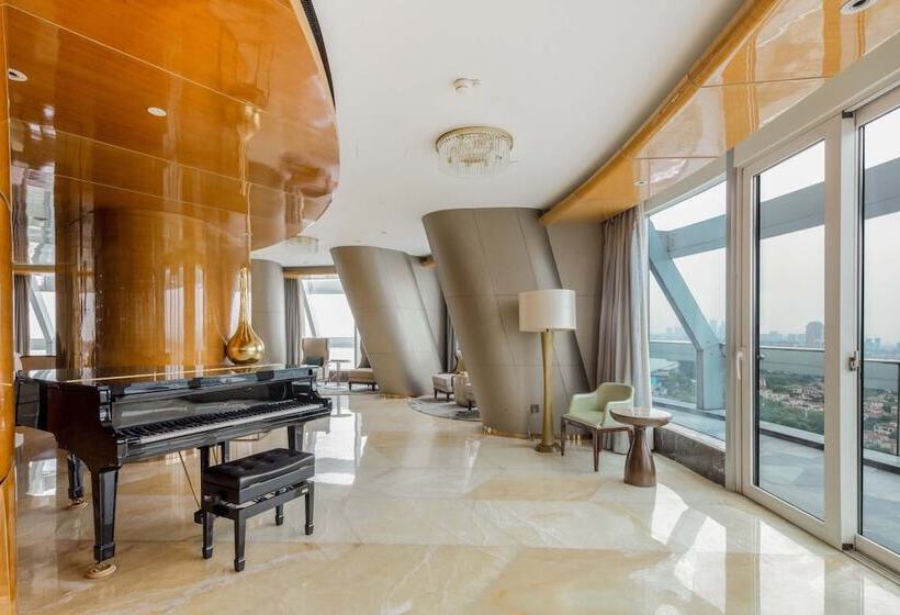 سوئیت ریاست جمهوری 2 خوابه, Sheraton Huzhou Taihu Lake Hot Spring Resort & Spa