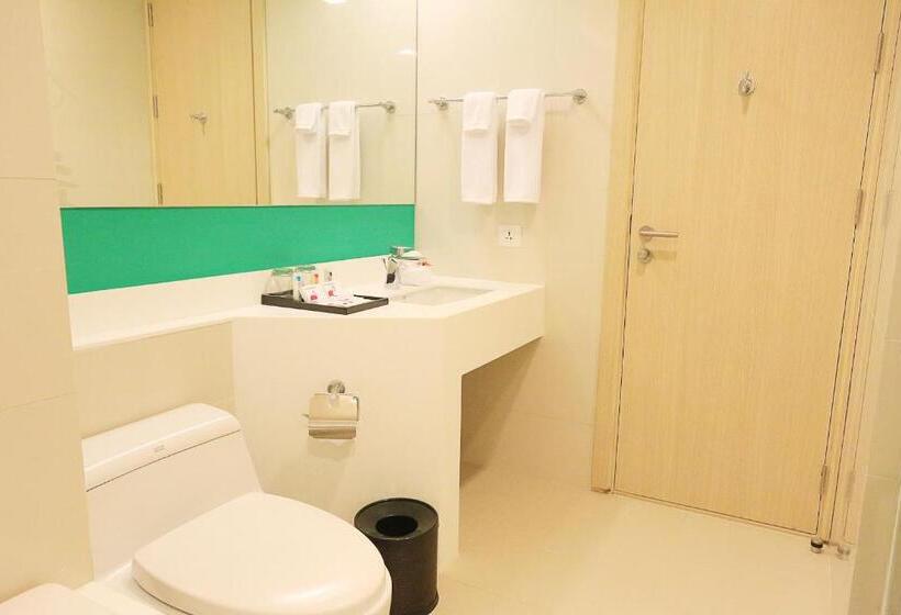 디럭스 자쿠지룸, Sleep With Me Hotel Design Hotel @ Patong