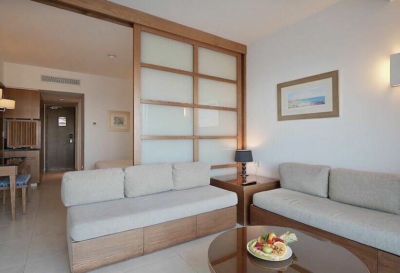 Полулюкс, Sunrise Pearl Hotel & Spa