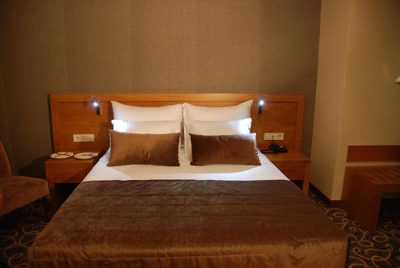 Quarto Estandar, Volley Hotel İzmir