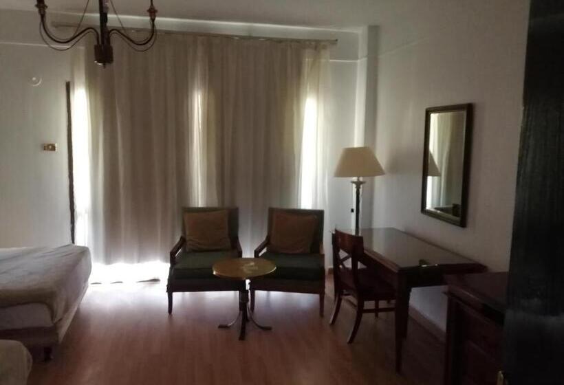 اتاق استاندارد سه نفره, Mayorca Hotel Cairo