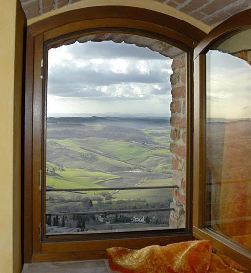 Люкс Повышенной Комфортности, Osteria Del Borgo B&b
