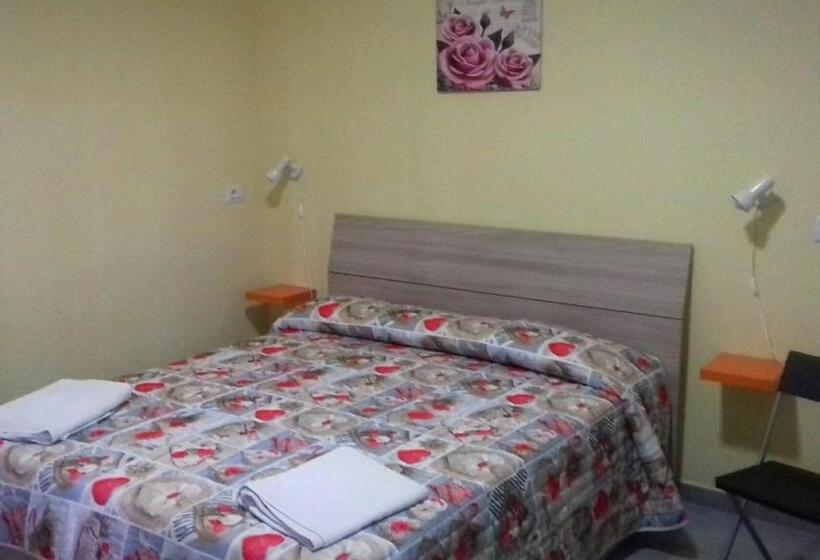 اتاق استاندارد چهار تخته, Bed And Fly Aeroporto Fontanarossa Reception H24