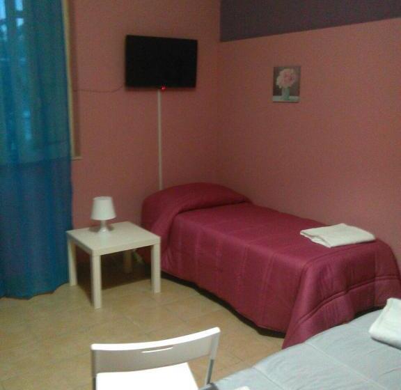 اتاق استاندارد چهار تخته, Bed And Fly Aeroporto Fontanarossa Reception H24
