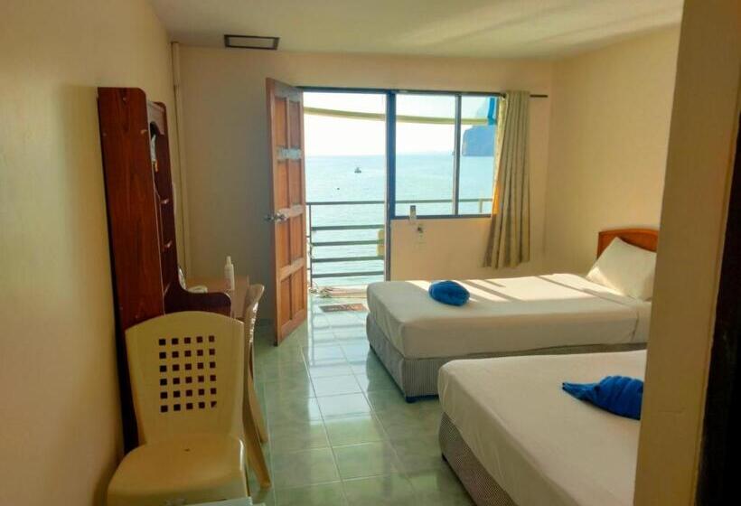 Номер Стандарт Трехместный, Dalum Beachhouse