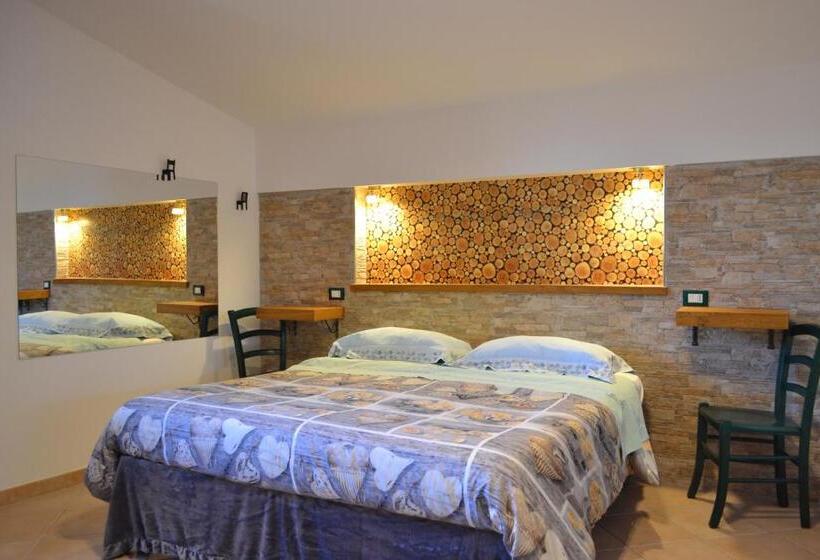 اتاق لوکس, Costa Del Gallo