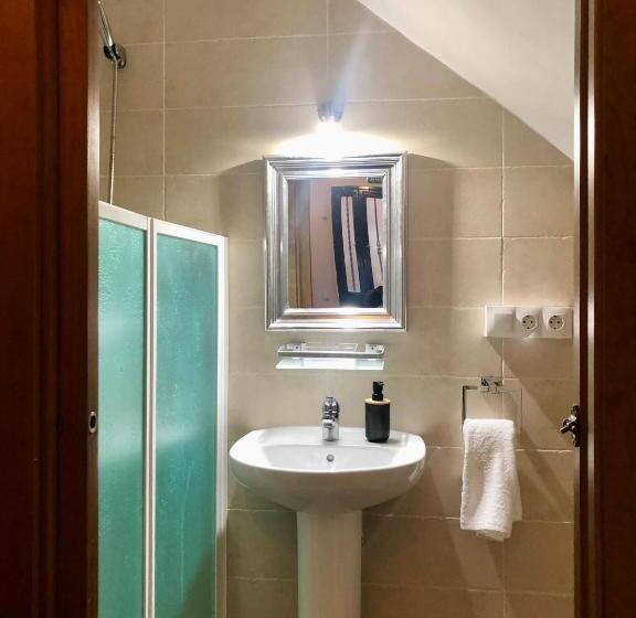 Standard room with outdoor bath, Casa Guidai