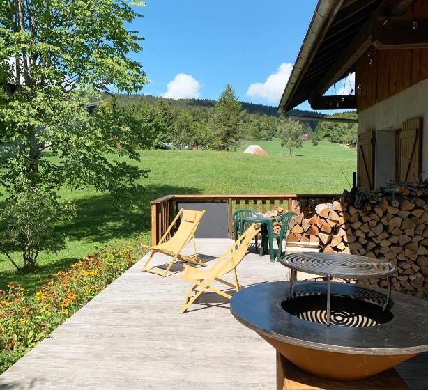 غرفة قياسية رباعية, Le Chalet De Plainpalais