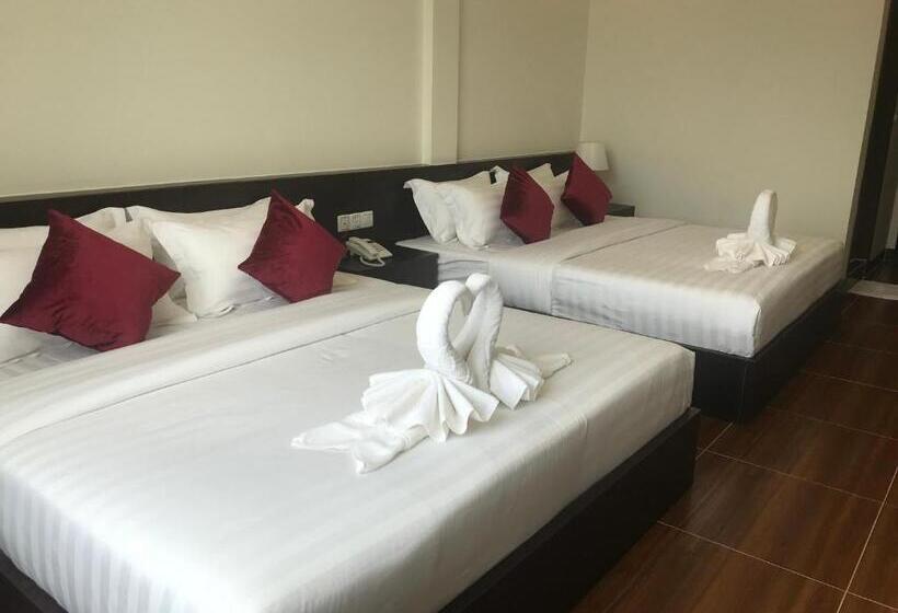 Номер Стандарт, Apple Hotel Two   Near Phnom Penh Airport
