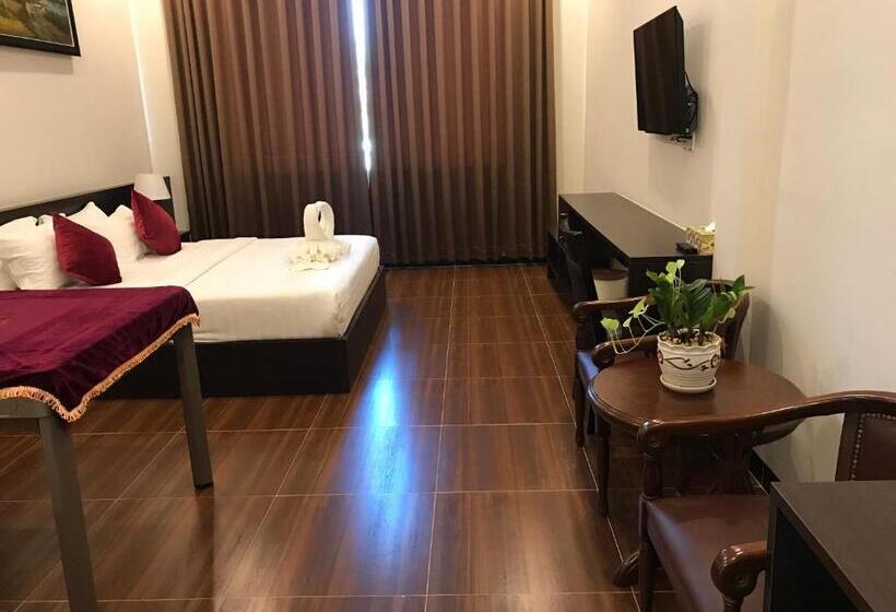 Номер Superior Кровать Кинг, Apple Hotel Two   Near Phnom Penh Airport