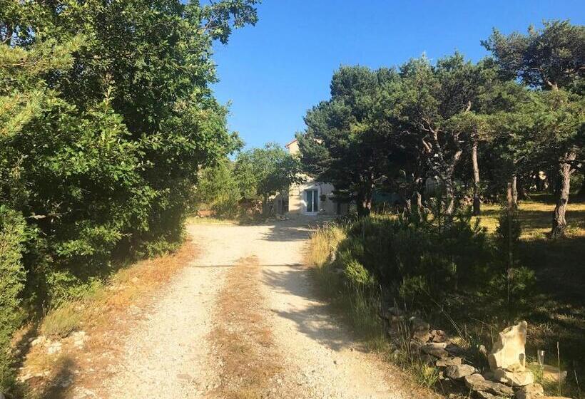 اتاق استاندارد, Le Mapillon