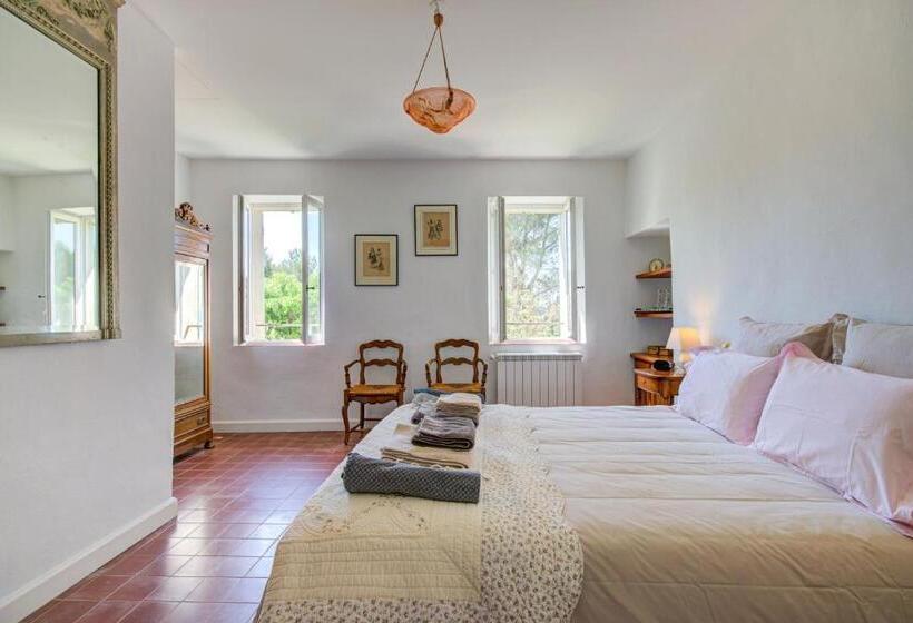 Номер Deluxe, Les Chambres Du Perussier