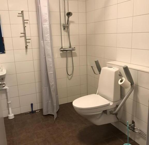 家庭间, åsens Vandrarhem Uvboet