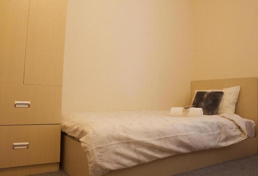 غرفة قياسية فردية, Renshaw Guest House