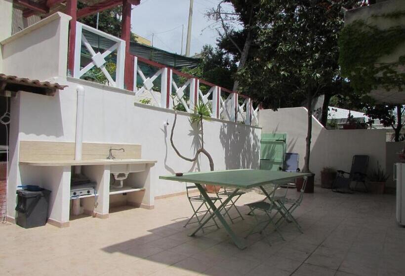 Suíte Júnior Vista Mar, Villa Majata