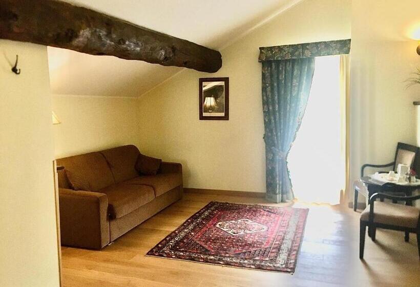 Люкс, Chalet Du Lys Hotel & Spa