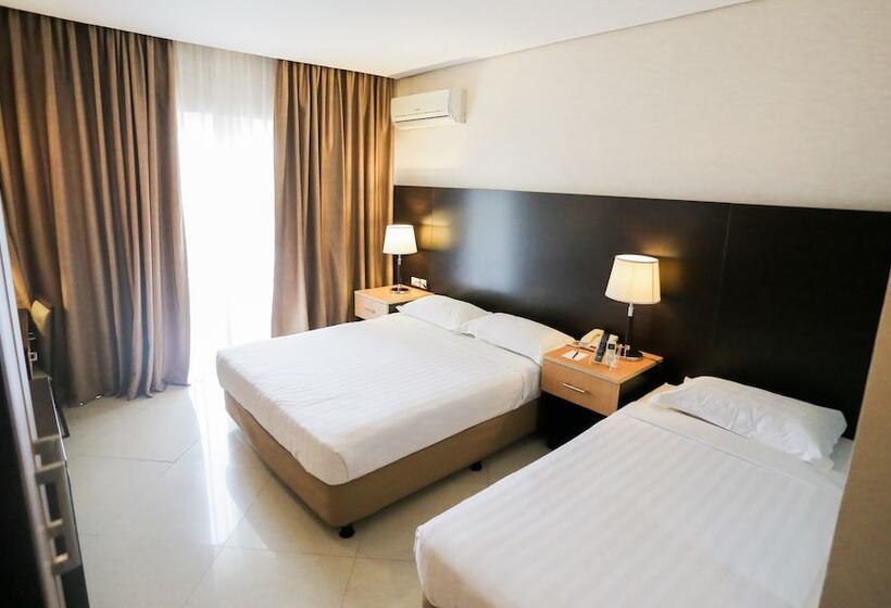 디럭스 룸, The Lake Hotel Tagaytay