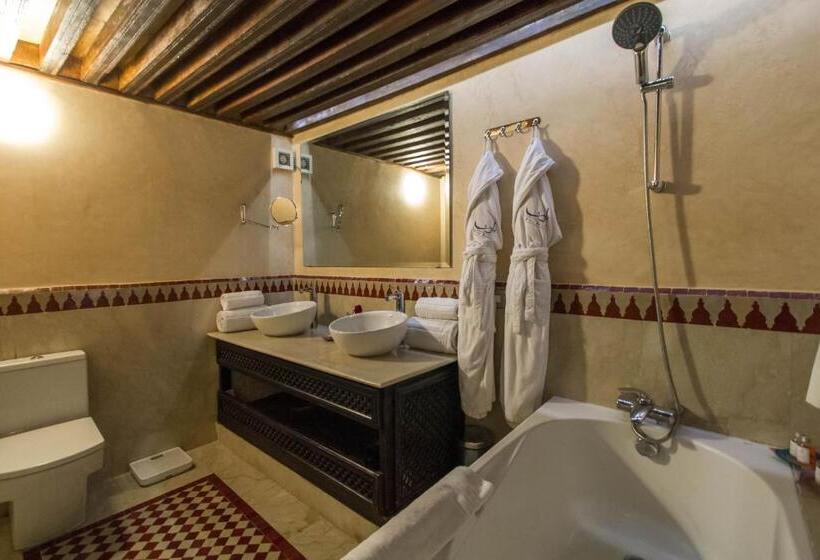 سوییت سوپریور, Riad Braya
