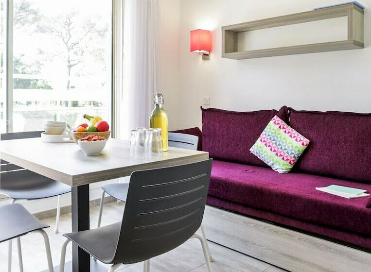 Студио Стандарт Вид на Сад, Résidence Pierre & Vacances La Corniche D Or