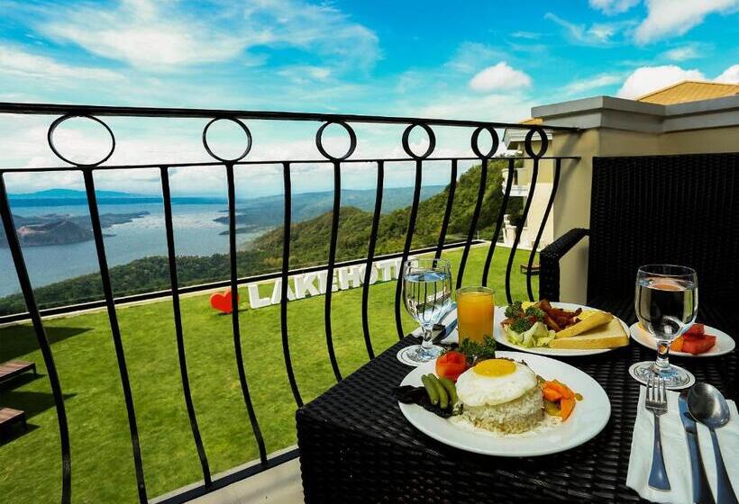 디럭스 룸 호수 전망, The Lake Hotel Tagaytay