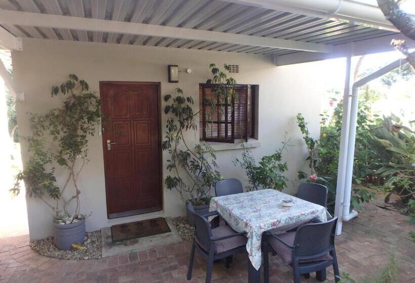 Quarto Familiar, Eagle S Nest B&b/self Catering