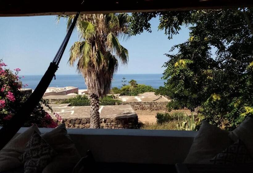 سوییت با چشم‌انداز دریا, Resort La Casa Dei Fiori