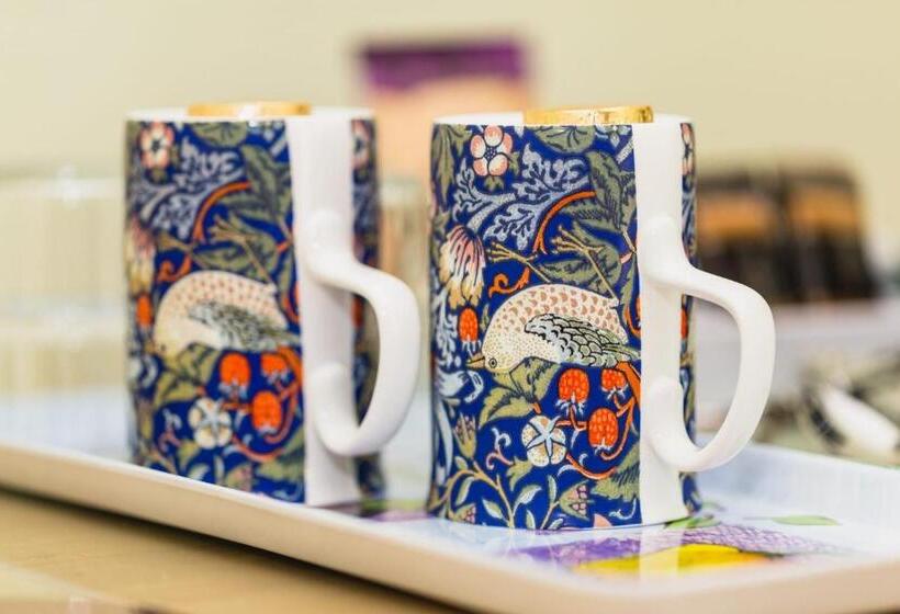 اتاق لوکس, Burnside B&b
